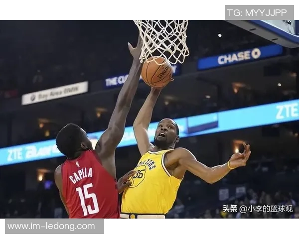 斯通神操作签回卡佩拉助力球队亚当斯受伤后内线奇兵崛起